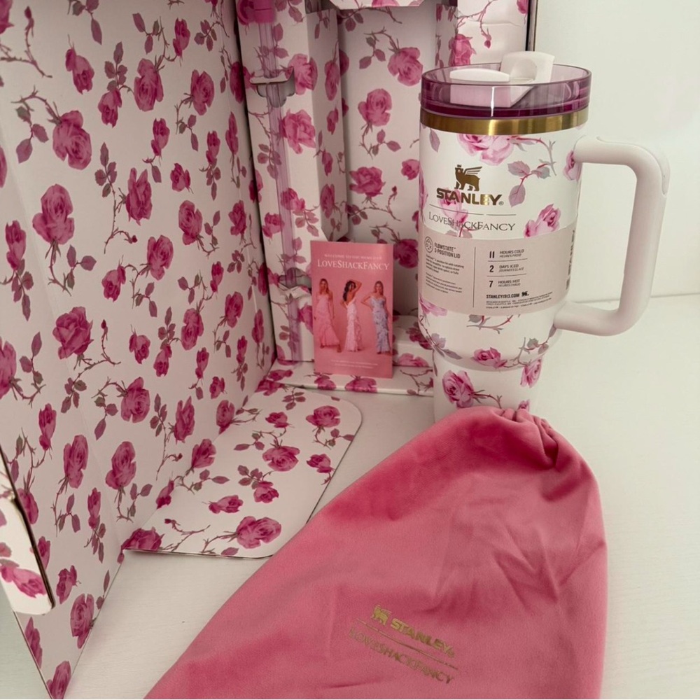 Love Shack Fancy X Stanley - Picture 1 of 3